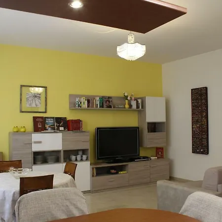 Carbonara Apartment Bologna